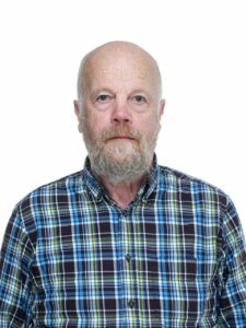 Chairperson Damien Mac Aodha